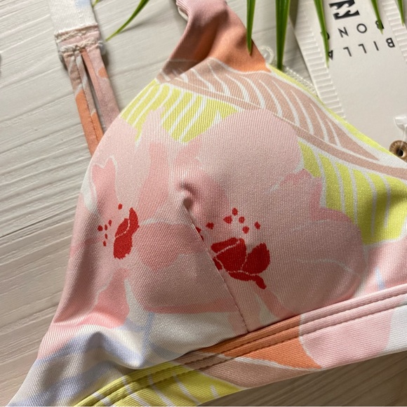 Billabong ☀️ Floral Fixed Tri Bikini Top - Picture 3 of 11